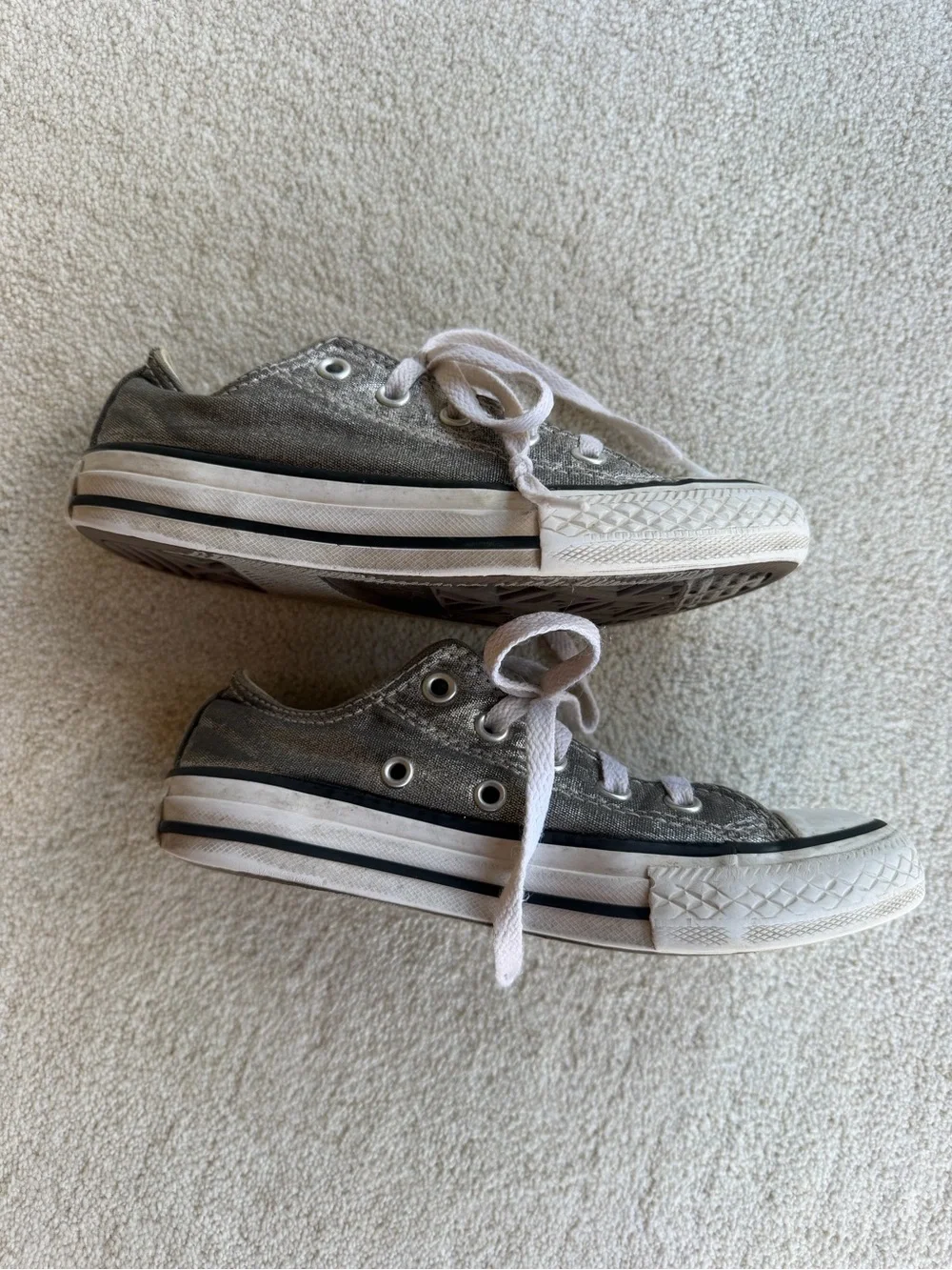 Converse Chuck Taylors Kids Metallic Silver Low Top Sneakers 12.5